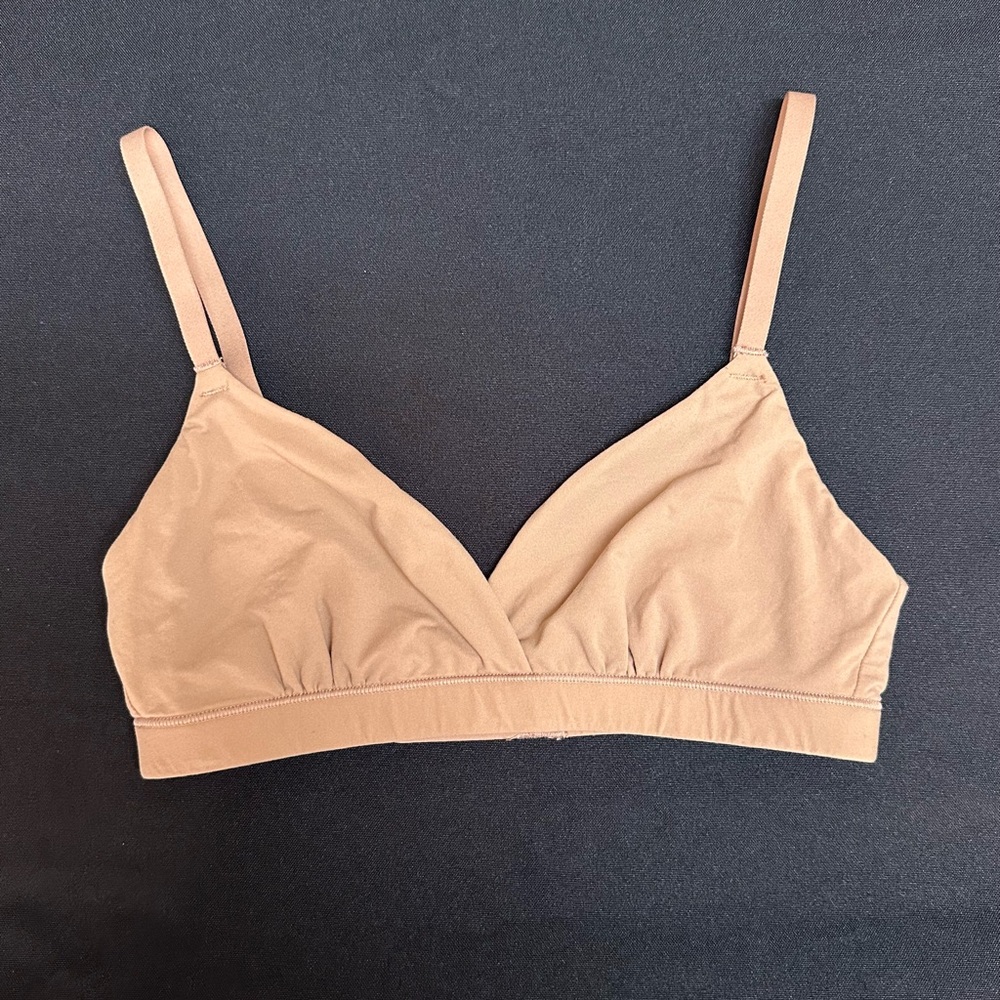 ✨ SKIMS Bralette • Like New • XS • Nude ✨